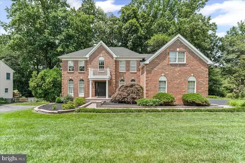 216 Walker Way, Newark, DE 19711