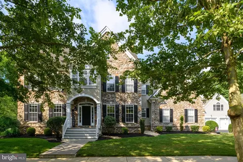 432 Spring Hollow Dr, Middletown, DE 19709