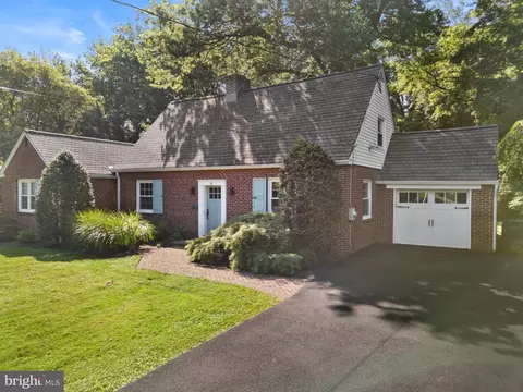 10 Madelyn Ave, Wilmington, DE 19803