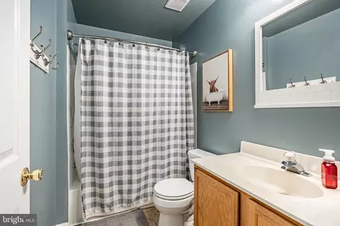 Other - 9 E Hawthorne Dr, Newark, DE 19702 photo 8 of 14