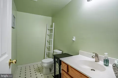 Other - 9 E Hawthorne Dr, Newark, DE 19702 photo 13 of 14