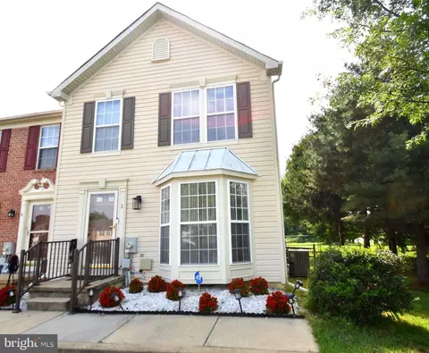 2 N Bellwoode Dr, Newark, DE 19702