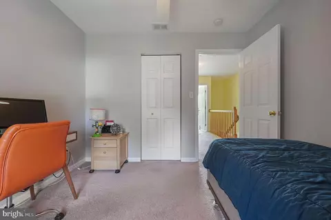Bedroom - 16 E Shakespeare Dr, Middletown, DE 19709 photo 4 of 10