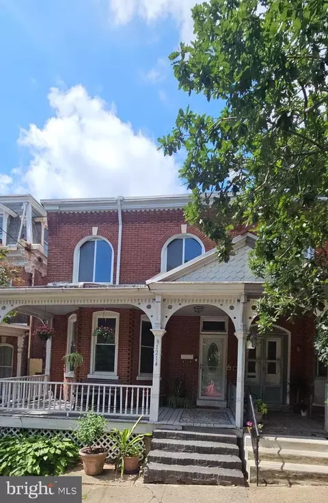1214 W Eighth St, Wilmington, DE 19806