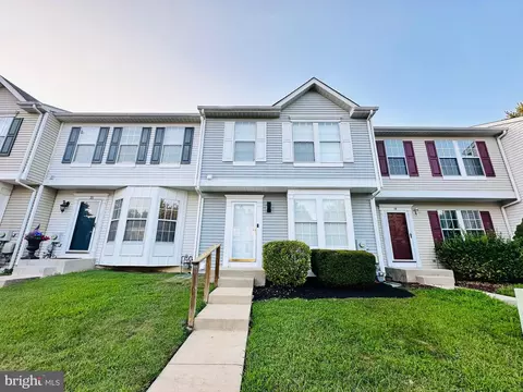 17 E Shetland Ct, Newark, DE 19711 photo 2