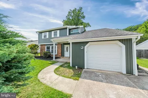 1908 S Woodmill Dr, Wilmington, DE 19808