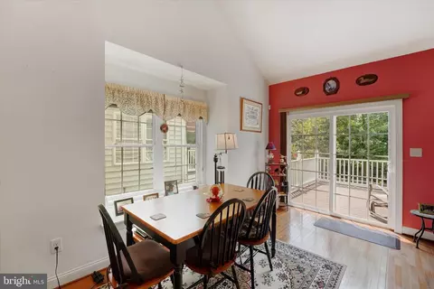 69 Devalinder Dr, Newark, DE 19702 photo 14