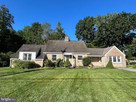 2 Madelyn Ave, Wilmington, DE 19803