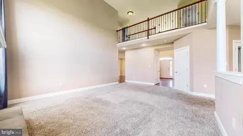 Living - 101 Wedge Ct, Townsend, DE 19734 photo 1 of 5