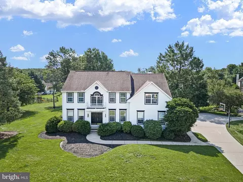 7 Winchester Ct, Bear, DE 19701