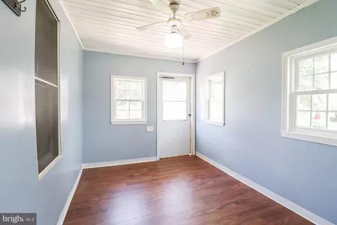 Entry Way - 2 Wistar St, Claymont, DE 19703 photo 3 of 3