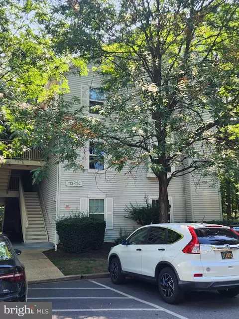 118 Stone Hurst Ct, New Castle, DE 19720