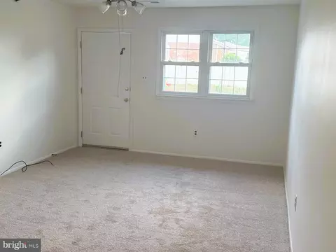 Living - 754 Red Clay Dr, Bear, DE 19701 photo 2 of 2