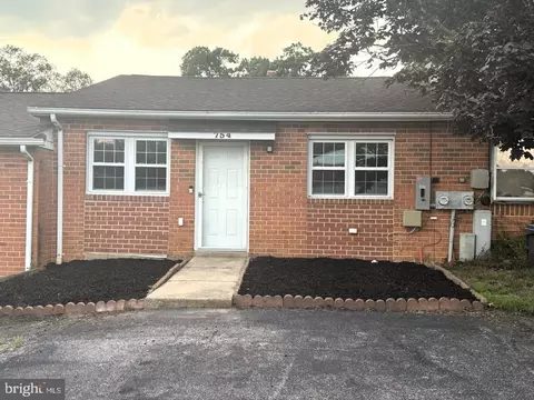 754 Red Clay Dr, Bear, DE 19701