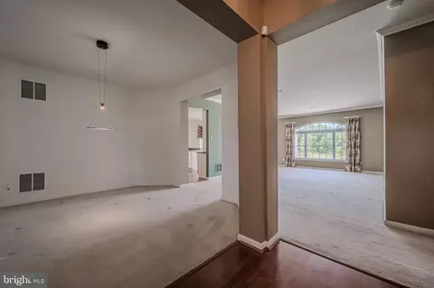 Entry Way - 48 Springmill Dr, Middletown, DE 19709 photo 4 of 5