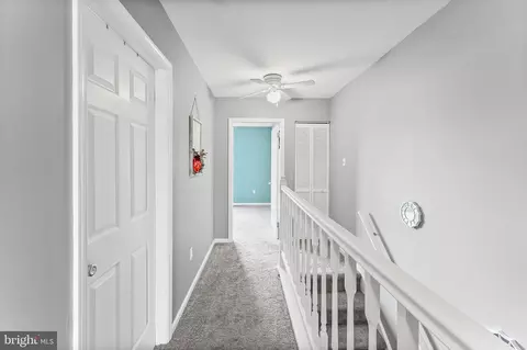 Entry Way - 3 E Perpen Ct, Newark, DE 19702 photo 7 of 7
