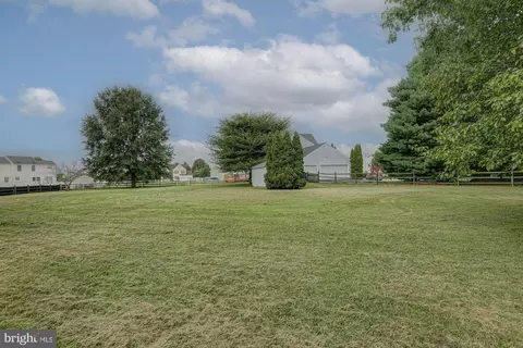 Exterior - 603 Cheswick Ct, Middletown, DE 19709 photo 2 of 12