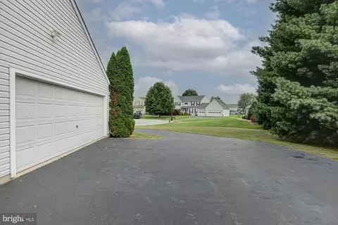 Exterior - 603 Cheswick Ct, Middletown, DE 19709 photo 12 of 12