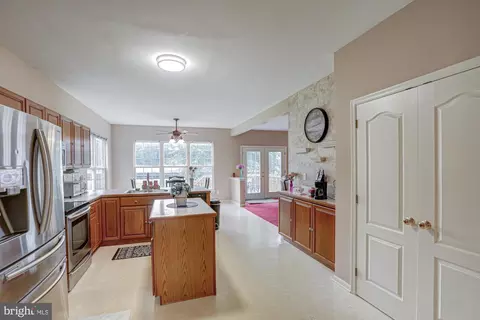 Entry Way - 603 Cheswick Ct, Middletown, DE 19709 photo 2 of 15