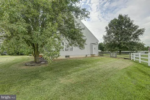 Exterior - 603 Cheswick Ct, Middletown, DE 19709 photo 9 of 12