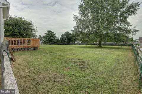 Exterior - 603 Cheswick Ct, Middletown, DE 19709 photo 10 of 12