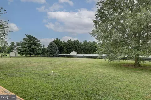 Exterior - 603 Cheswick Ct, Middletown, DE 19709 photo 11 of 12