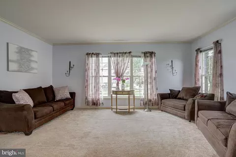 Living - 603 Cheswick Ct, Middletown, DE 19709 photo 1 of 3