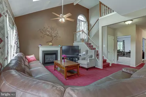 Entry Way - 603 Cheswick Ct, Middletown, DE 19709 photo 10 of 15
