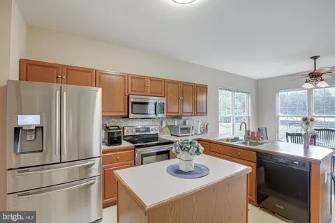 Kitchen - 603 Cheswick Ct, Middletown, DE 19709 photo 5 of 5