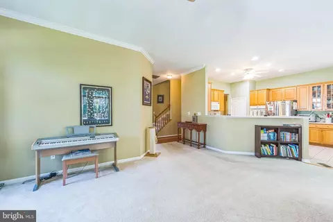 Living - 25 Browning Cir, Middletown, DE 19709 photo 1 of 3