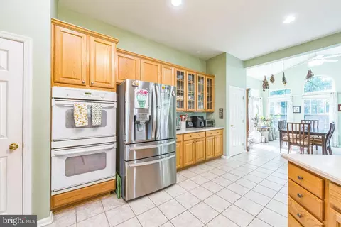 Kitchen - 25 Browning Cir, Middletown, DE 19709 photo 3 of 3