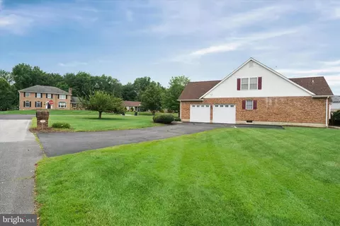213 Rice Dr, Bear, DE 19701 photo 6