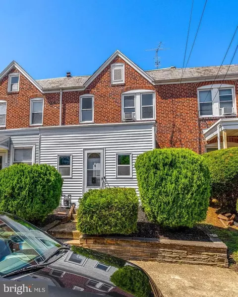 26 W 37th St, Wilmington, DE 19802