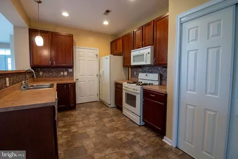 Entry Way - 421 Quincy Ave, Middletown, DE 19709 photo 2 of 5