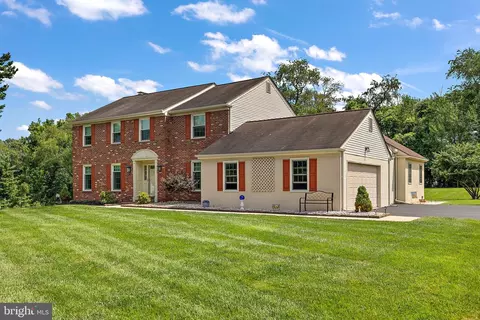 114 Fraser Pl, Newark, DE 19711