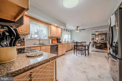 Kitchen - 317 Manubay Ct, Bear, DE 19701 photo 1 of 6