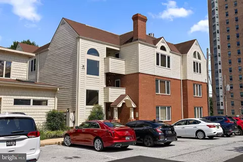 1504 N Broom St #11, Wilmington, DE 19806