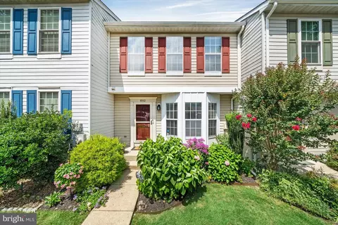 1013 Ridgewood Ct, Newark, DE 19711