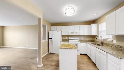 229 Pavin Ct, Newark, DE 19702 photo 12