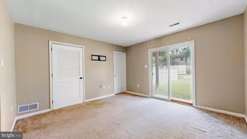 229 Pavin Ct, Newark, DE 19702 photo 5