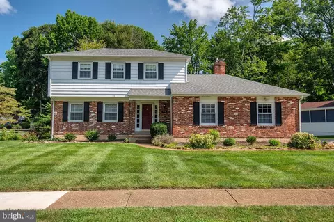 2227 Decatur Rd, Wilmington, DE 19810