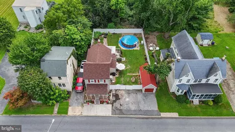 114 S Congress St, Port Penn, DE 19731