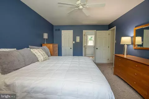 Bedroom - 115 E Wilkerdean Dr, Newark, DE 19711 photo 1 of 4