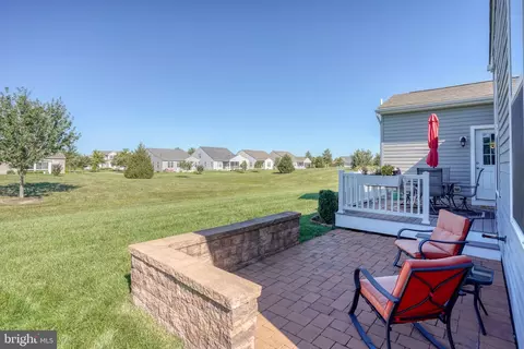 Exterior - 47 Spring Arbor Dr, Middletown, DE 19709 photo 5 of 6