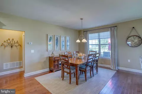 Entry Way - 47 Spring Arbor Dr, Middletown, DE 19709 photo 4 of 5