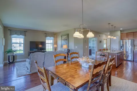 Dining - 47 Spring Arbor Dr, Middletown, DE 19709 photo 3 of 3