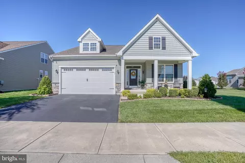 Exterior - 47 Spring Arbor Dr, Middletown, DE 19709 photo 2 of 6