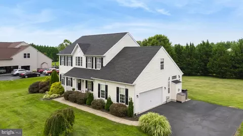 8 E Stonewall Dr, Middletown, DE 19709