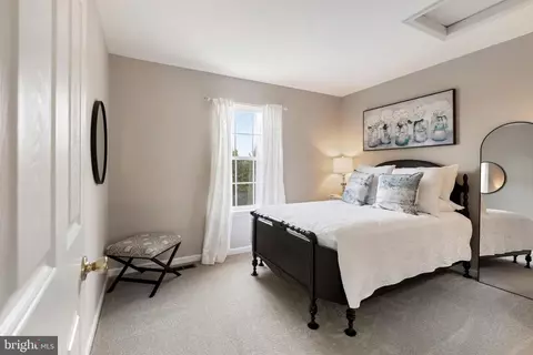 Bedroom - 8 E Stonewall Dr, Middletown, DE 19709 photo 5 of 8