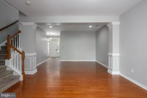 Entry Way - 14 Springfield Cir, Middletown, DE 19709 photo 2 of 9